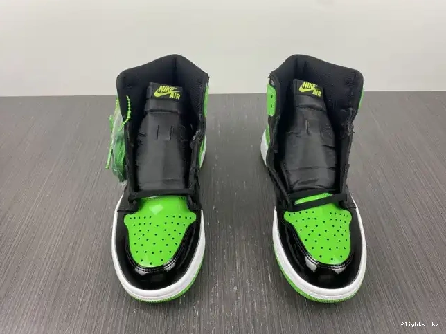 Green OG Jordan 1 High Air 555088-030 Pine 0527